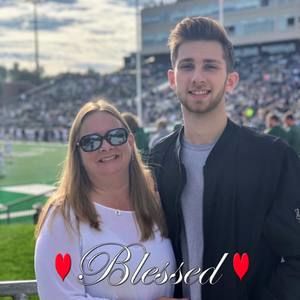 Meet your Posher, Rhea